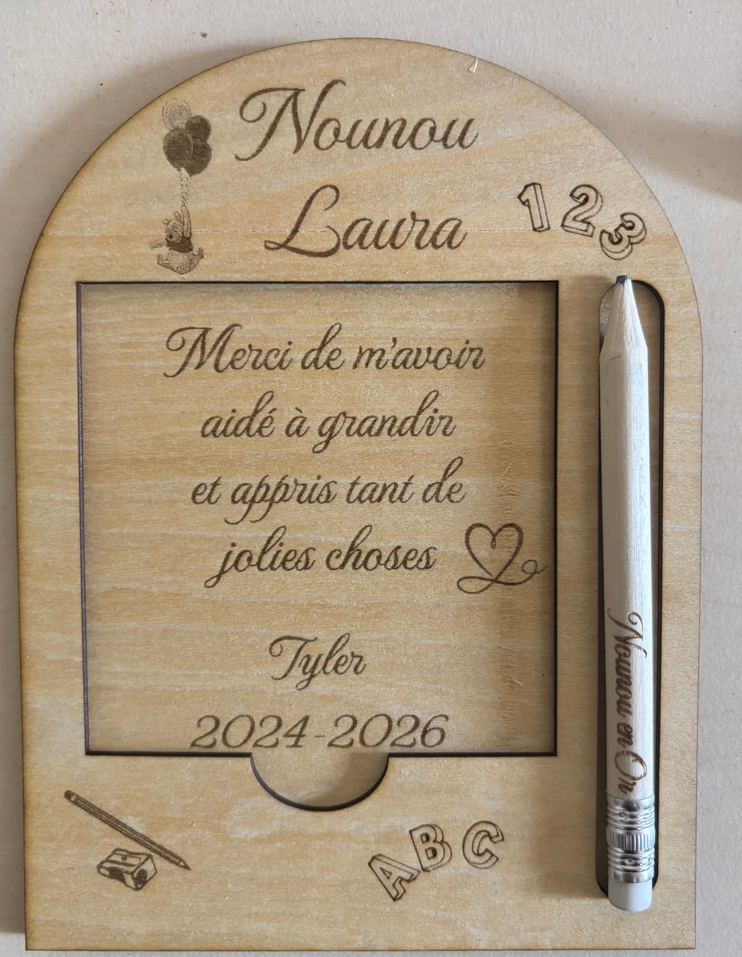 Support Post-it personnalisé en bois – Pense-bête ✨
