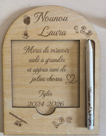 Support Post-it personnalisé en bois – Pense-bête ✨