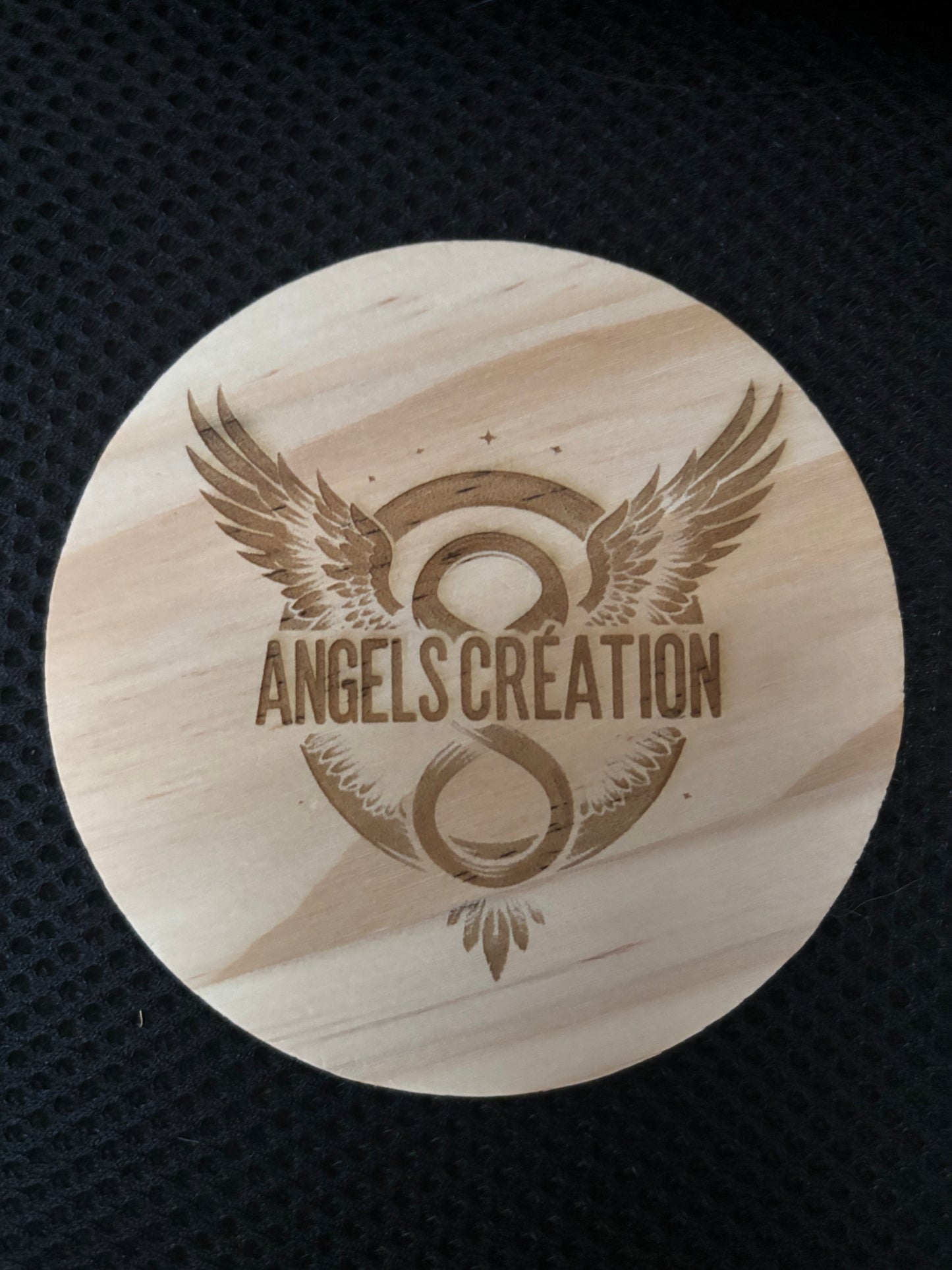 Dessous de verre en bois gravé personnalisable – Cadeau artisanal & naturel